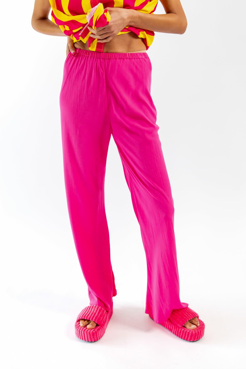 ROMANZA PANT - MAGENTA