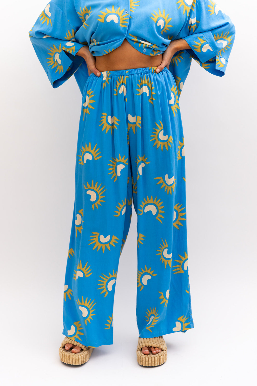 SUKI SET - ADAMAS