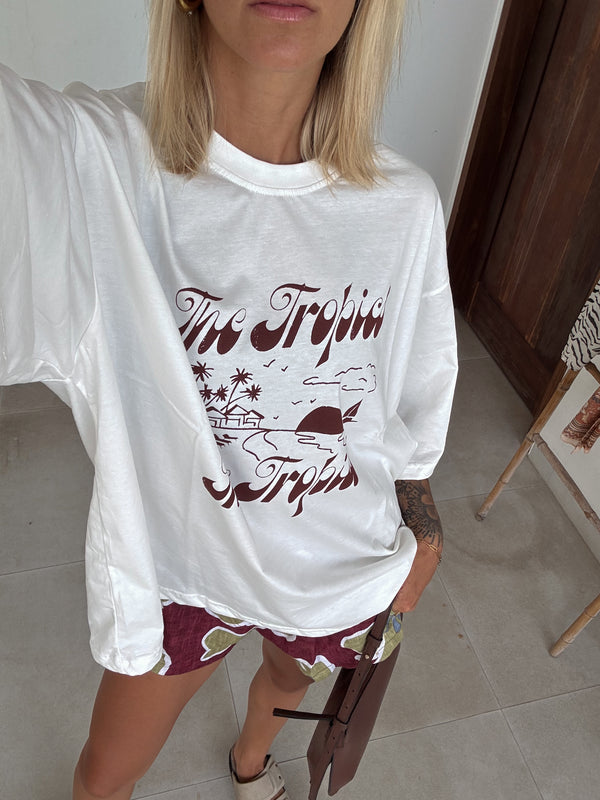THE TROPICS TEE - POMENGRANATE